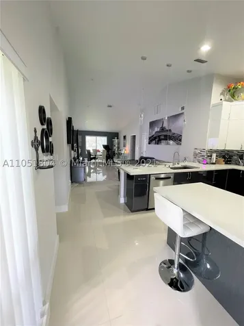 7125 Mimosa Way Tamarac FL 33321