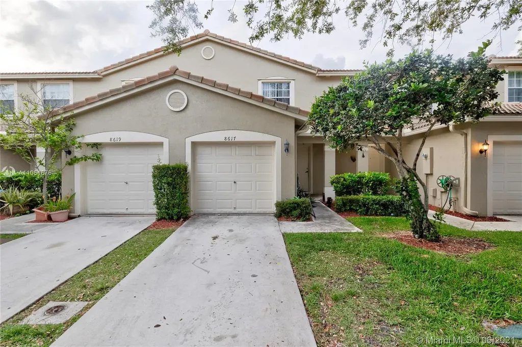 8617 N Southgate Shores Circle Tamarac FL 33321