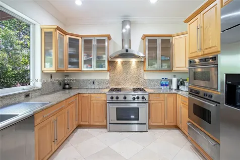 7144 SW 69th Court Miami FL 33143