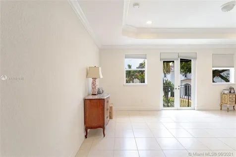 7144 SW 69th Court Miami FL 33143