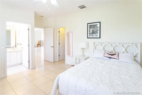 7144 SW 69th Court Miami FL 33143