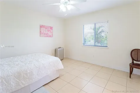7144 SW 69th Court Miami FL 33143