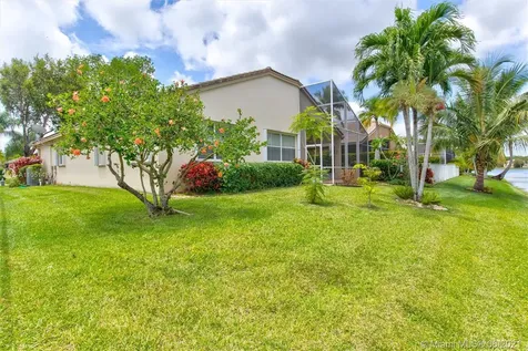 6230 Swans Terrace Coconut Creek FL 33073