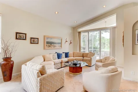 6230 Swans Terrace Coconut Creek FL 33073