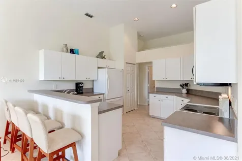 6230 Swans Terrace Coconut Creek FL 33073
