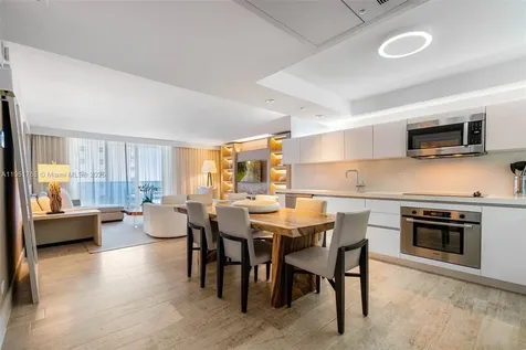 102 24th Street Miami Beach FL 33139