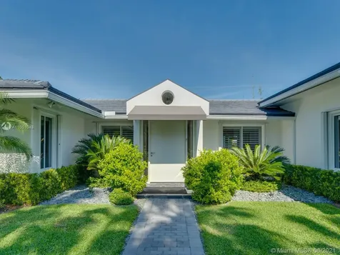 181 Island Drive Key Biscayne FL 33149