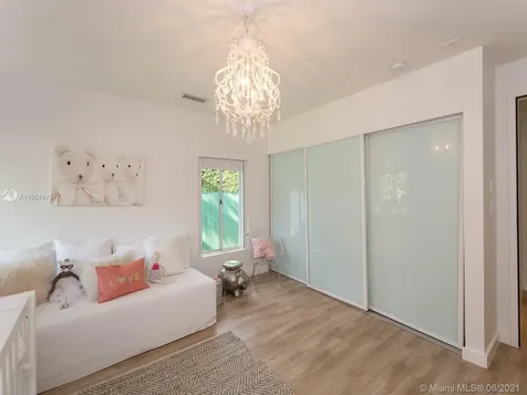 181 Island Drive Key Biscayne FL 33149