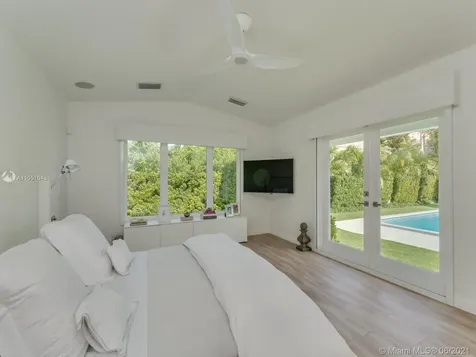181 Island Drive Key Biscayne FL 33149