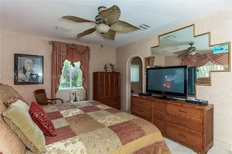 547 Golden Beach Drive Golden Beach FL 33160