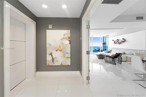 18201 Collins Avenue Sunny Isles Beach FL 33160