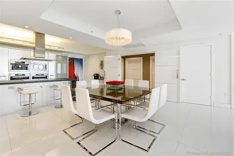 18201 Collins Avenue Sunny Isles Beach FL 33160