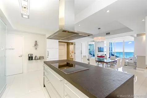 18201 Collins Avenue Sunny Isles Beach FL 33160