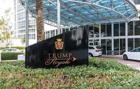18201 Collins Avenue Sunny Isles Beach FL 33160