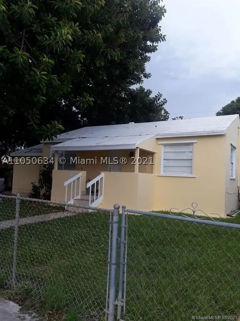 741 E 7th Street Hialeah FL 33010