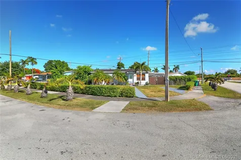 10770 SW 151st Street Miami FL 33176