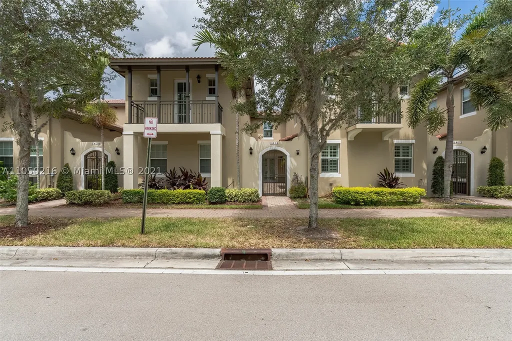 1416 SW 147th Avenue Pembroke Pines FL 33027