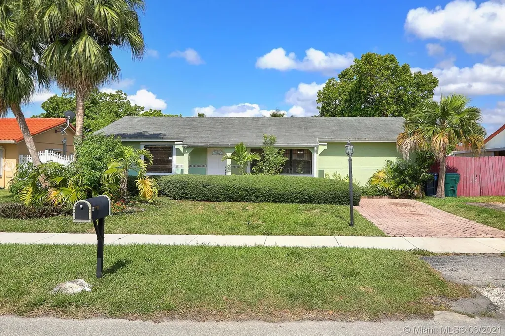4240 SW 134th Avenue Miami FL 33175