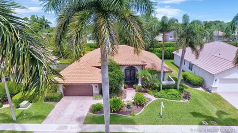 102 NW 108th Terrace Plantation FL 33324