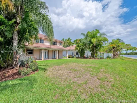2168 Quail Roost Drive Weston FL 33327