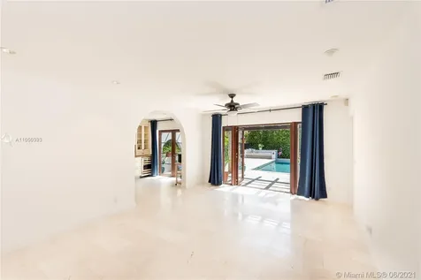3531 Vista Court Miami FL 33133