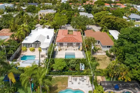 3531 Vista Court Miami FL 33133