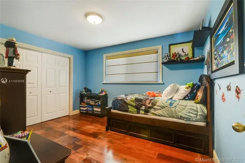 1901 NE 206th Terrace Miami FL 33179