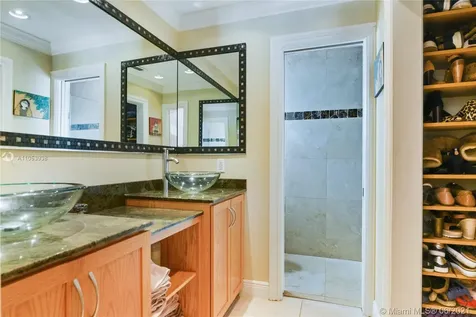 1901 NE 206th Terrace Miami FL 33179