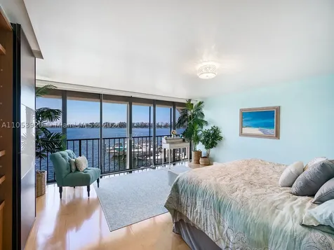 1915 Brickell Avenue Miami FL 33129