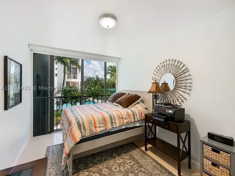 1915 Brickell Avenue Miami FL 33129