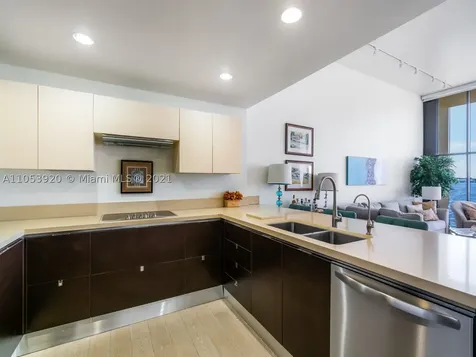 1915 Brickell Avenue Miami FL 33129