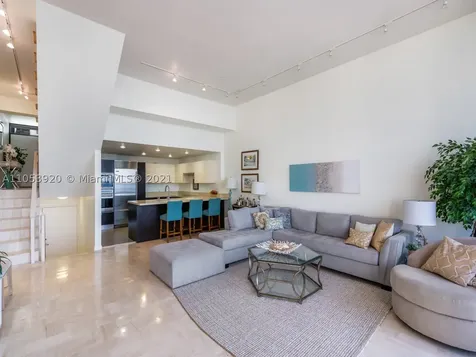 1915 Brickell Avenue Miami FL 33129