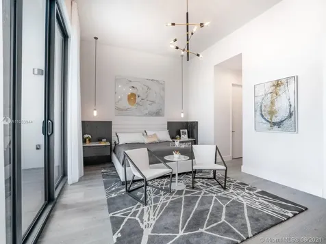 275 Giralda Avenue Coral Gables FL 33134