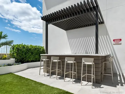 275 Giralda Avenue Coral Gables FL 33134