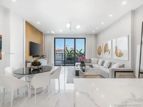 275 Giralda Avenue Coral Gables FL 33134