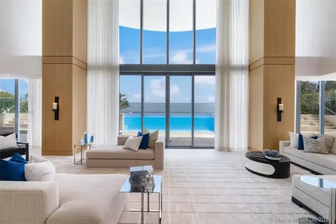 19575 Collins Avenue Sunny Isles Beach FL 33160