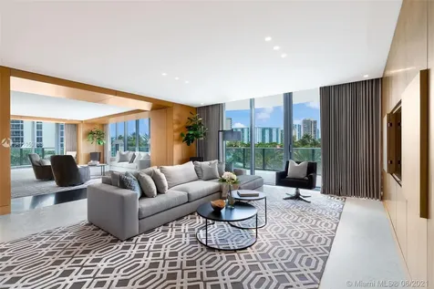 19575 Collins Avenue Sunny Isles Beach FL 33160
