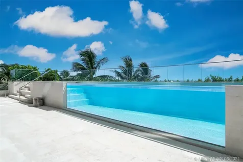 19575 Collins Avenue Sunny Isles Beach FL 33160