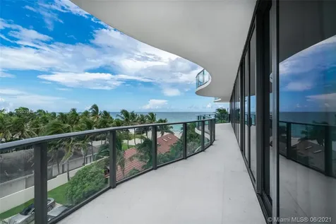 19575 Collins Avenue Sunny Isles Beach FL 33160