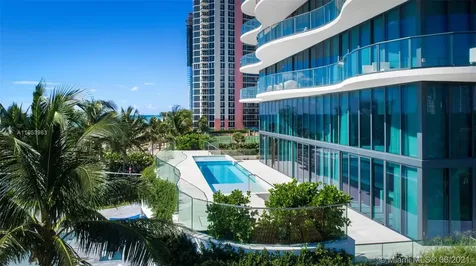 19575 Collins Avenue Sunny Isles Beach FL 33160