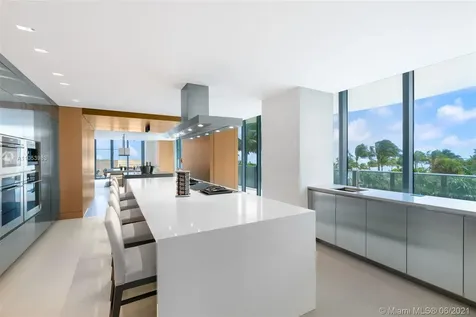19575 Collins Avenue Sunny Isles Beach FL 33160
