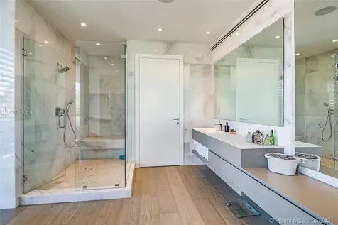 420 N Hibiscus Drive Miami Beach FL 33139