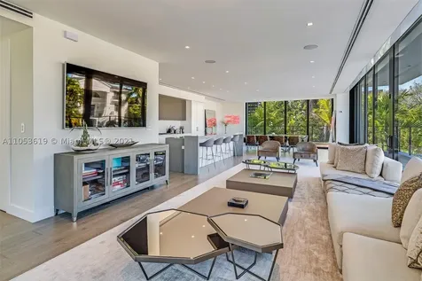 420 N Hibiscus Drive Miami Beach FL 33139