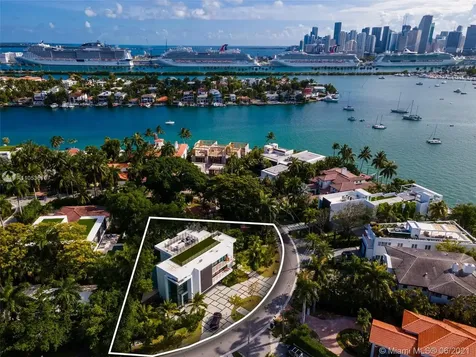 420 N Hibiscus Drive Miami Beach FL 33139