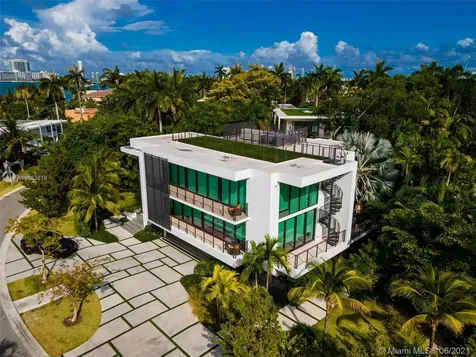 420 N Hibiscus Drive Miami Beach FL 33139