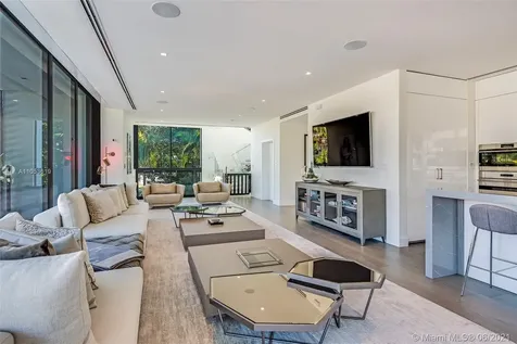 420 N Hibiscus Drive Miami Beach FL 33139