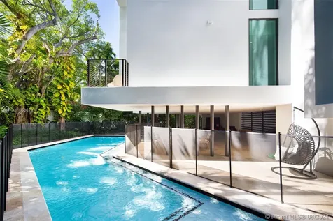 420 N Hibiscus Drive Miami Beach FL 33139