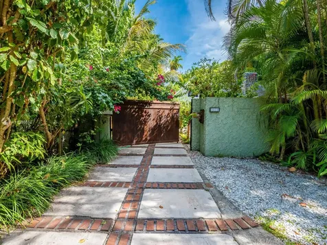 3610 Royal Palm Avenue Miami FL 33133
