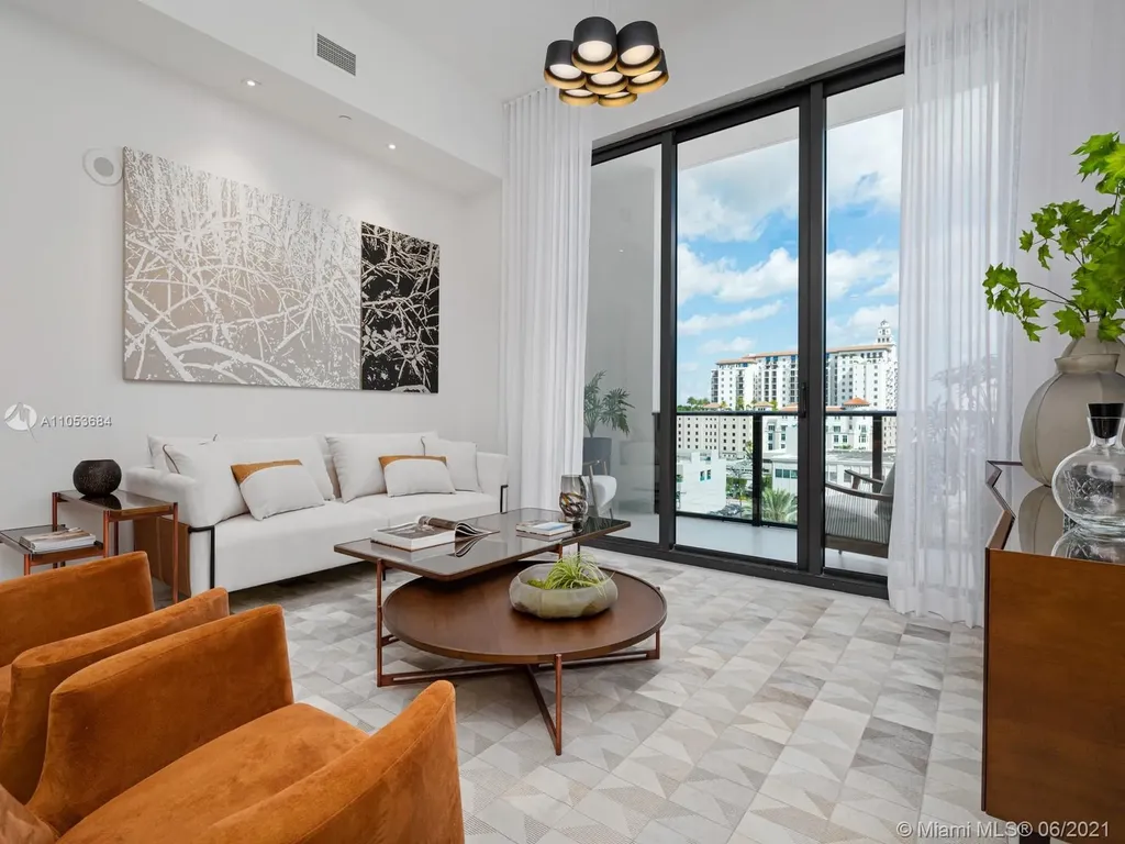 275 Giralda Avenue Coral Gables FL 33134