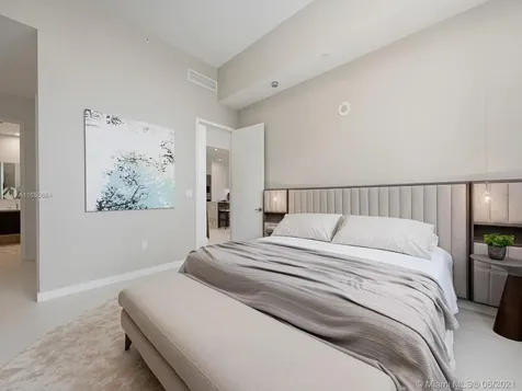 275 Giralda Avenue Coral Gables FL 33134
